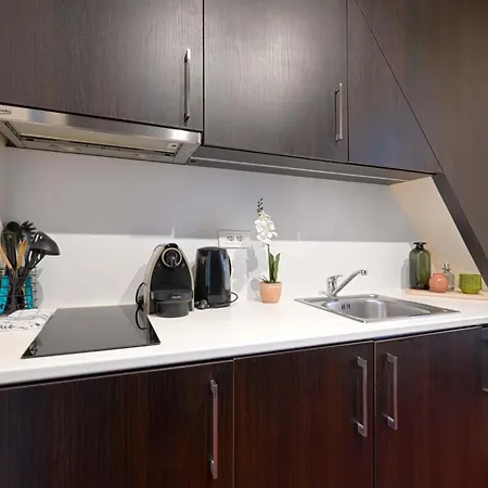 Apartment Updated Close To The Eiffel Tower *
